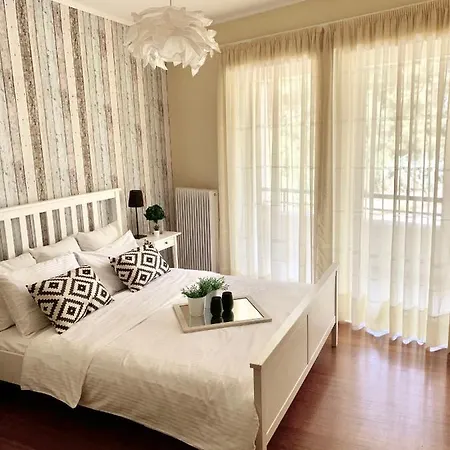 펜션 Big House In Rethymno, Close To The Beach, Forest *